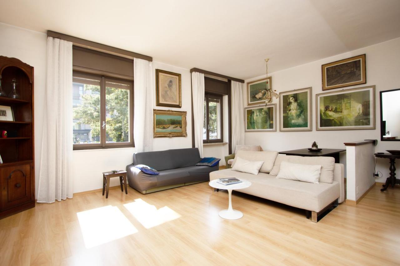 Appartement Note D'Artista-Duomo 15 Minutes à Milan Extérieur photo